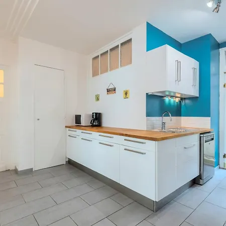 Grand Place - Confort Balcon, 4ch Apartment Lille
